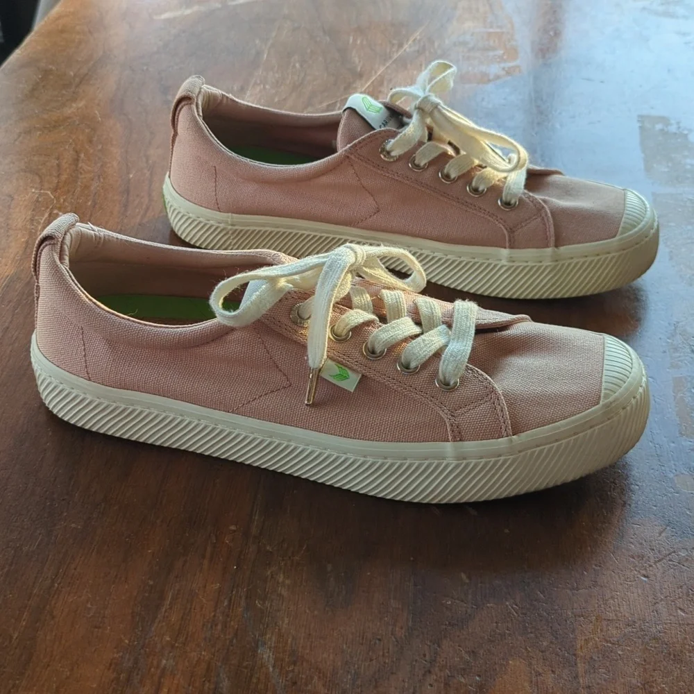 Cariuma OCA Rose Canvas Sneakers, Women's 9 - Picture 3 of 7